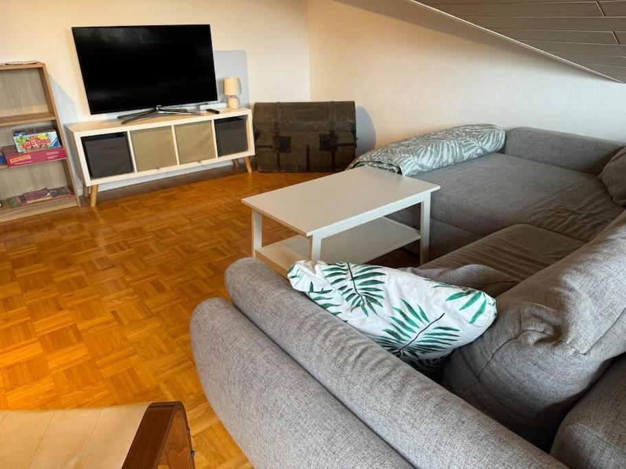 Gemuetliche Wohnung Bei Bad Waldsee Mit Balkon Exteriér fotografie